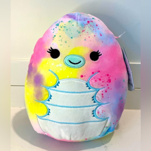 ULTRA RARE Moonie the Water Bear Squishmallows NWT 7”